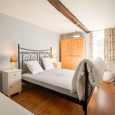 Suave Holiday In Vresse-sur-semois With Garden Nyaraló